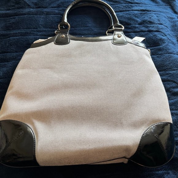 NWT Loft Tote - Off White Fabric with Patent Detailing - Picture 4 of 6